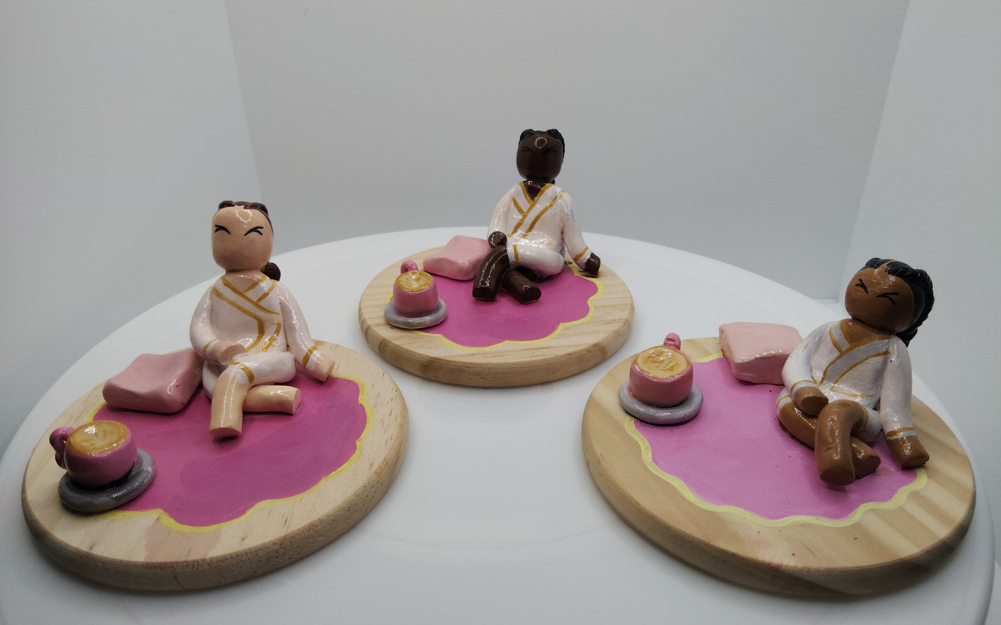 'Coffee and Chill' Desk Ornament